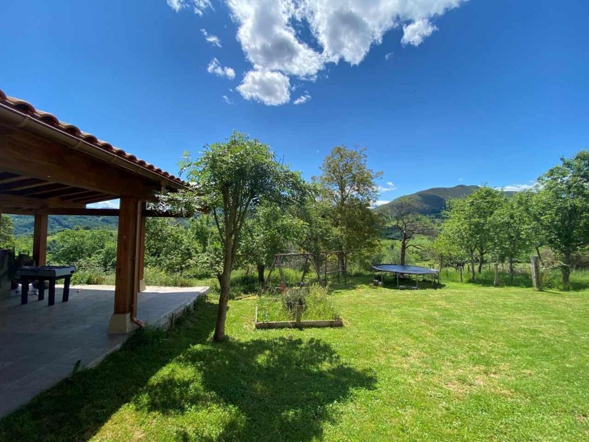 Casa Rural El Bohio Les Arriondes Exterior foto